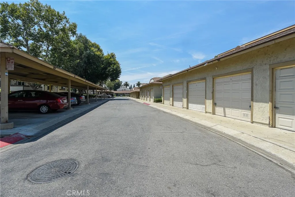 1031 S Palmetto Avenue, #W8