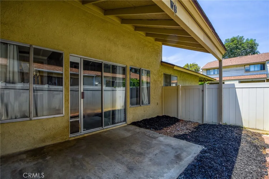 1031 S Palmetto Avenue, #W8