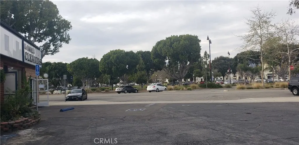 Ramona Blvd.