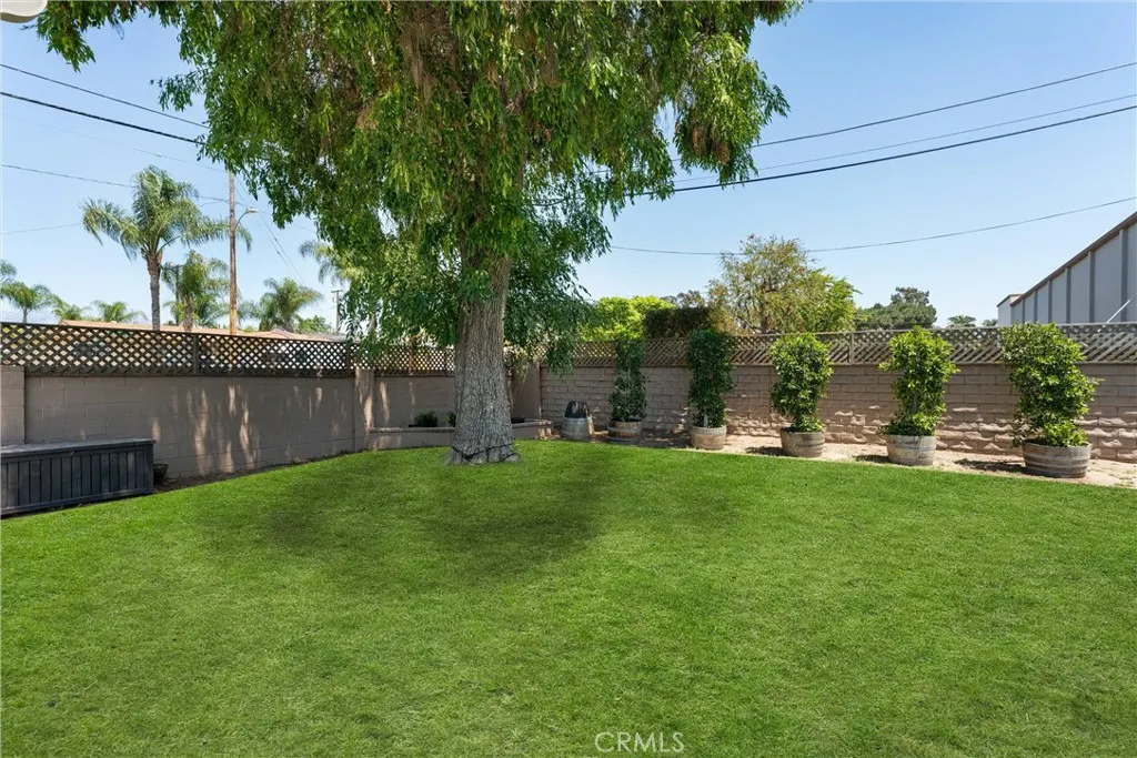 180 N De Lay Avenue