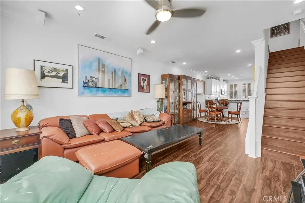 908 N Botanica Lane, #B