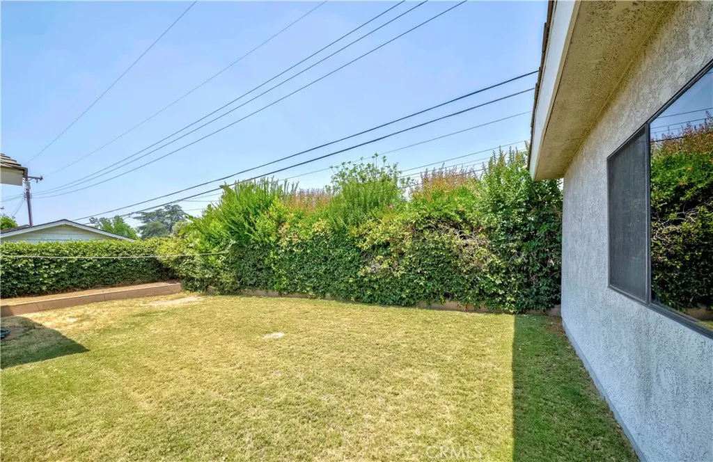 2837 E Mesa Drive