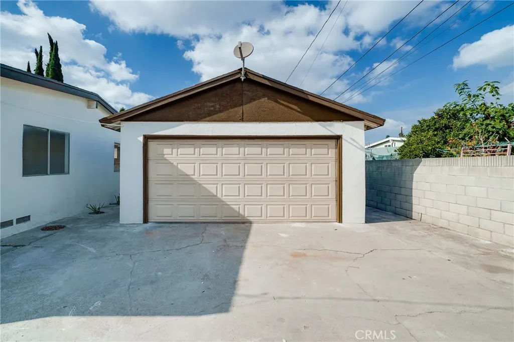 11221 Fineview Street