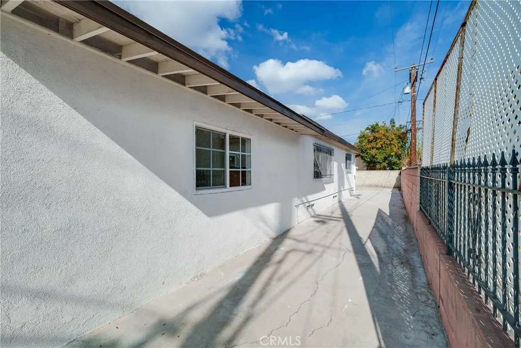 11221 Fineview Street