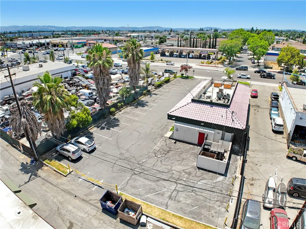 142 N Mountain Avenue