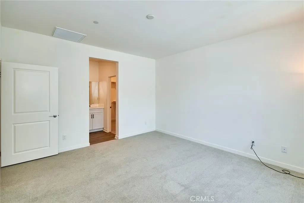 944 N Divino Privado, #59