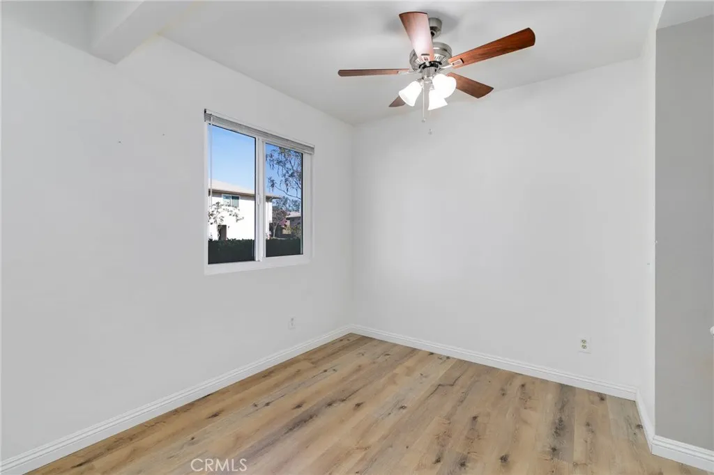 1102 W Calle Del Sol, #3