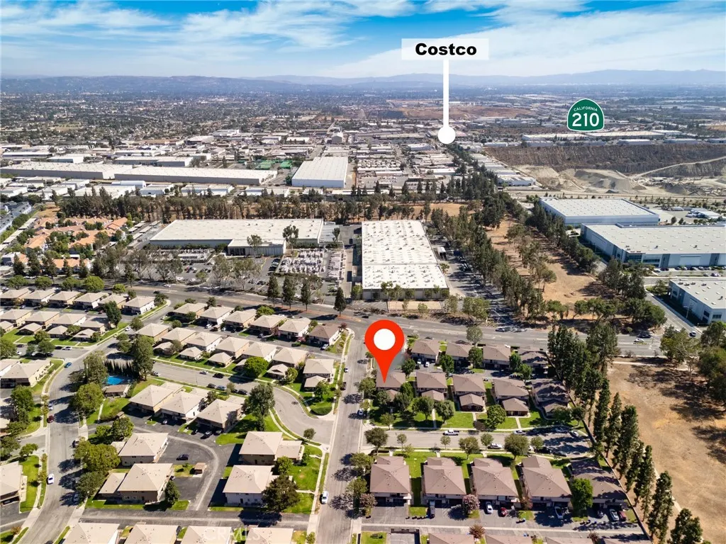 1102 W Calle Del Sol, #3