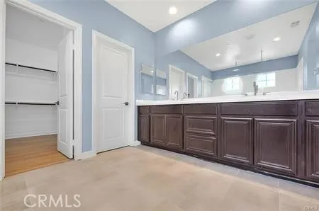 2748 Devonshire Lane