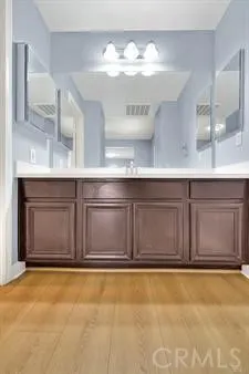 2748 Devonshire Lane