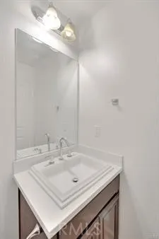 2748 Devonshire Lane