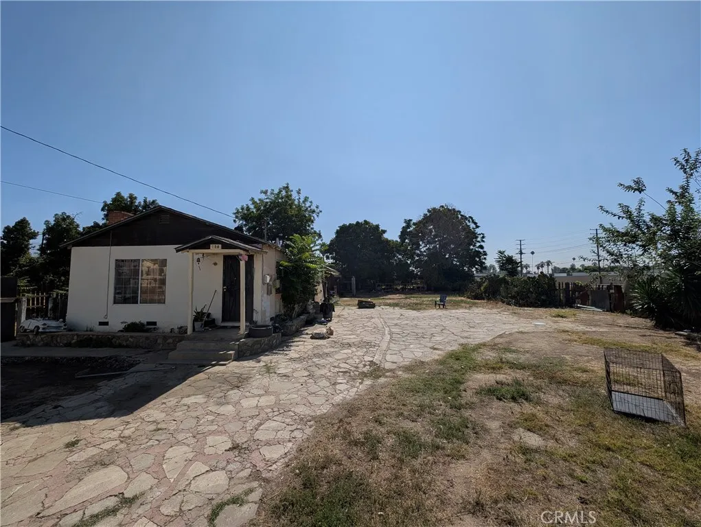 128 N Myrtle Avenue