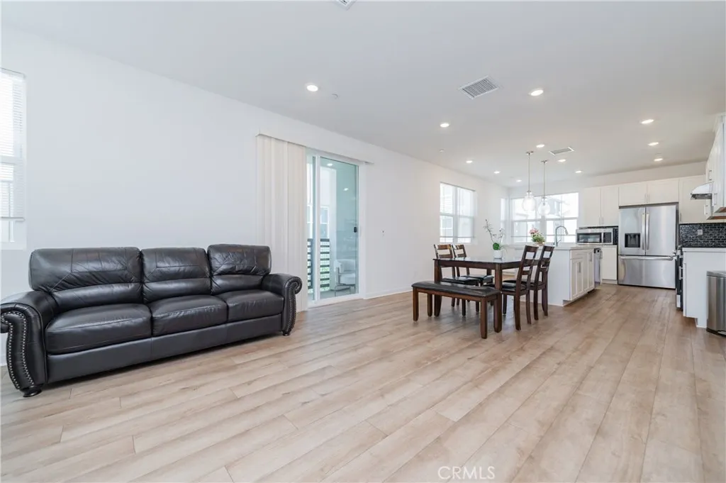 4470 S Bryant Paseo