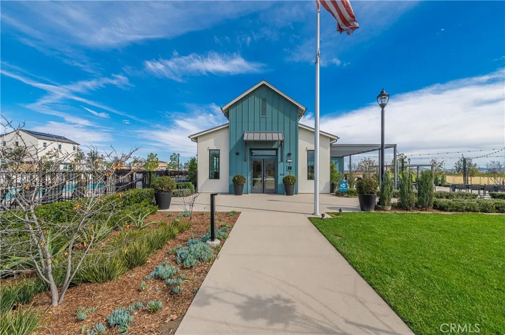 4470 S Bryant Paseo