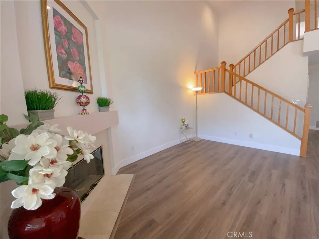 1911 E Calico Drive