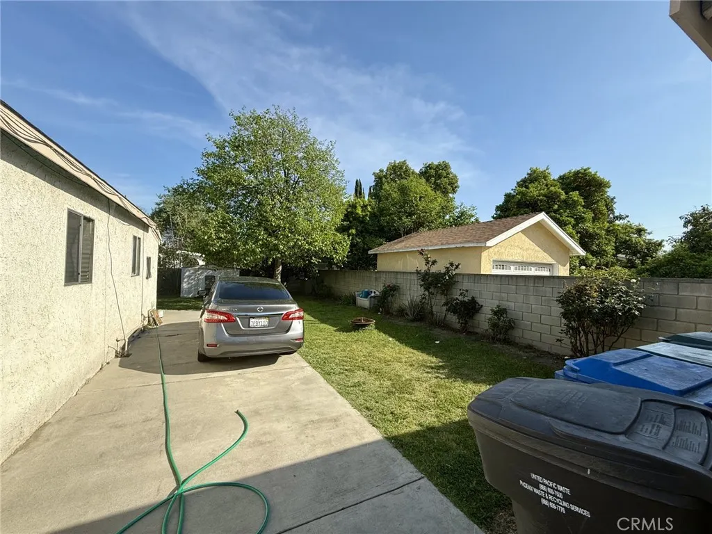 3912 Maple Avenue