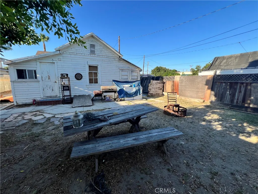 11414 Lambert Avenue