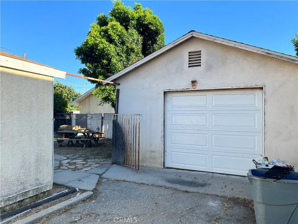 11414 Lambert Avenue