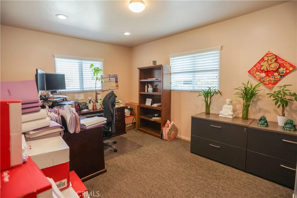 303 N Glendora Avenue, #B