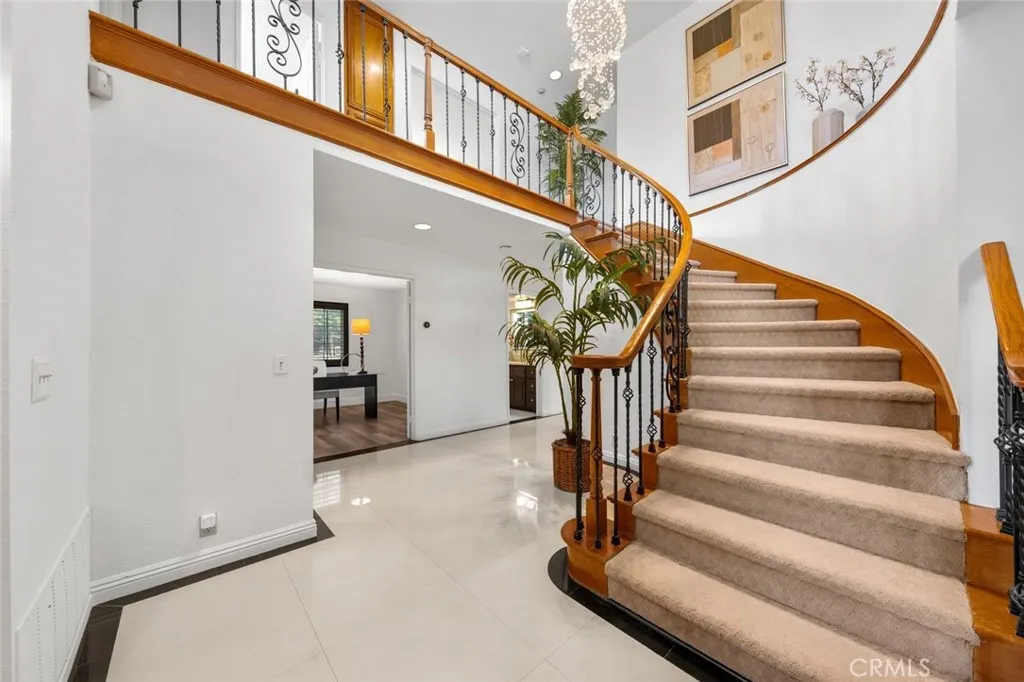 1111 Camino Del Cerritos