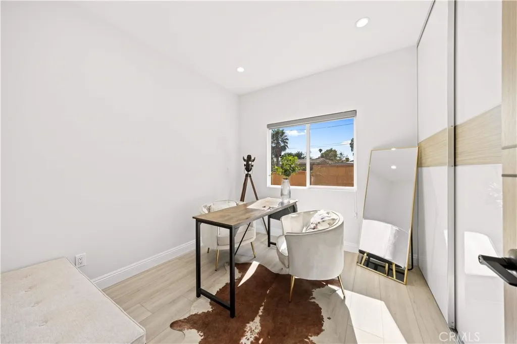 424 Roosevelt Ave