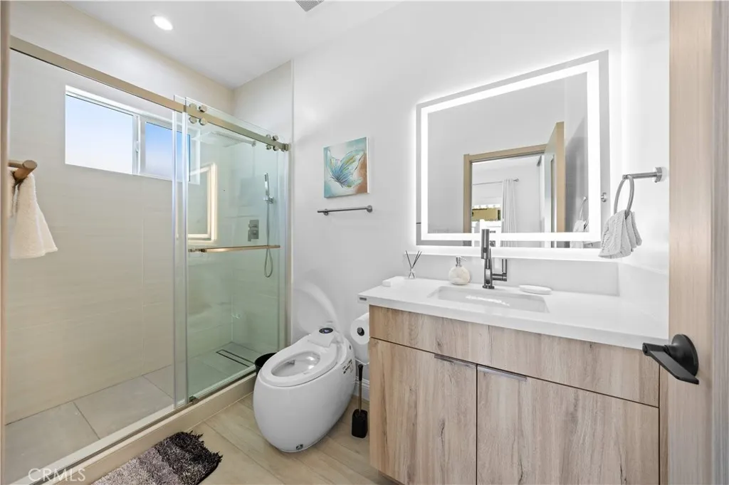 424 Roosevelt Ave