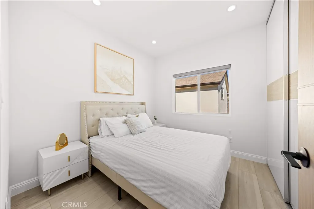 424 Roosevelt Ave