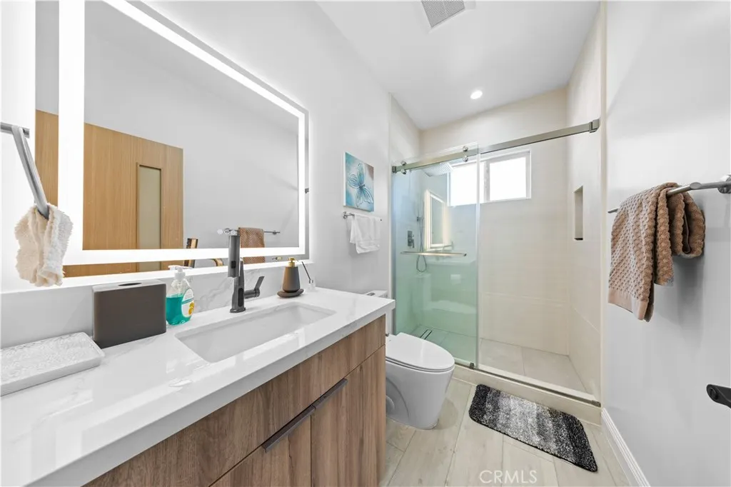 424 Roosevelt Ave