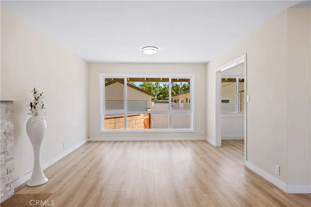424 Roosevelt Ave