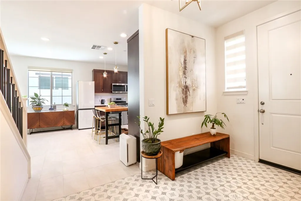 981 Rodeo Road