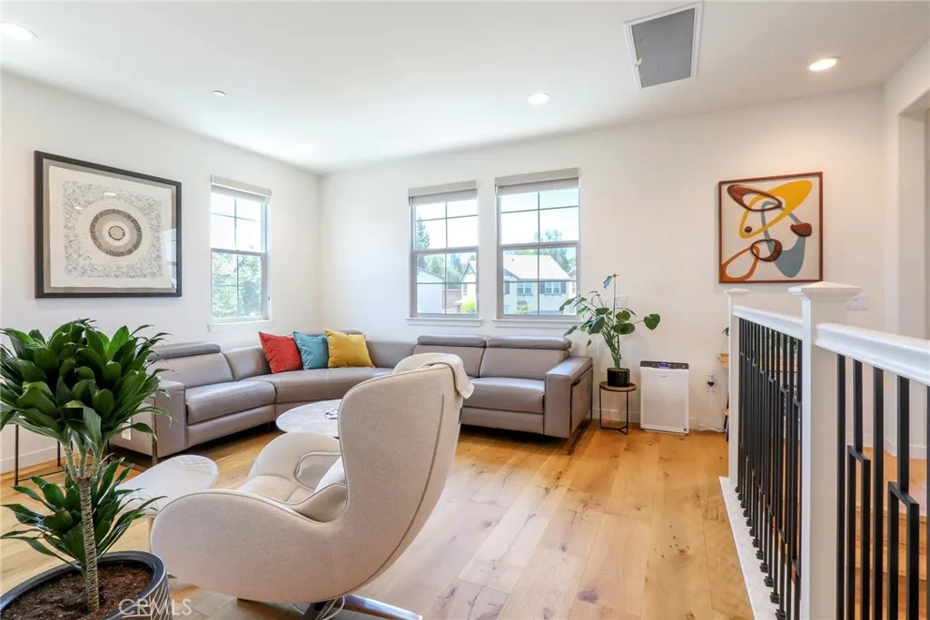 981 Rodeo Road