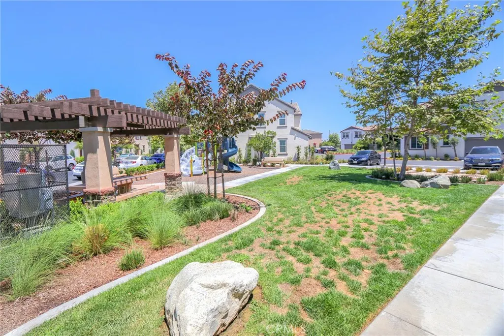 981 Rodeo Road