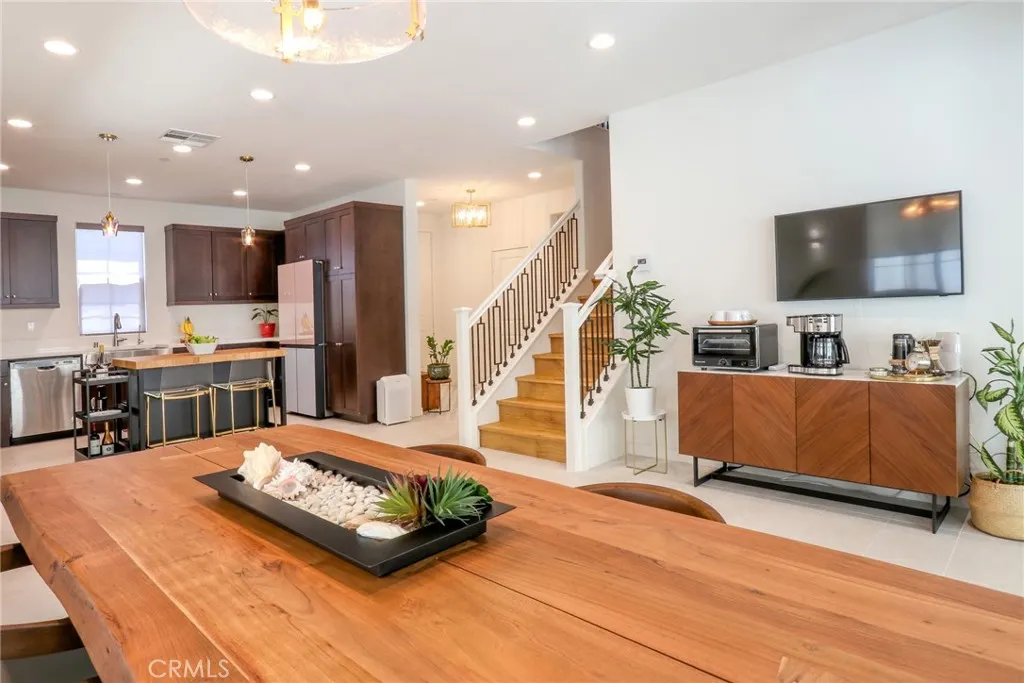 981 Rodeo Road