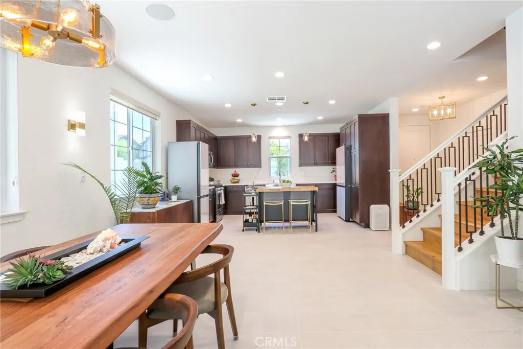 981 Rodeo Road
