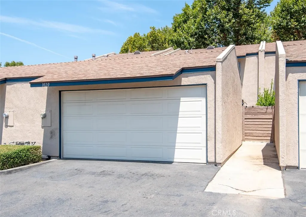 1020 Harrington Way