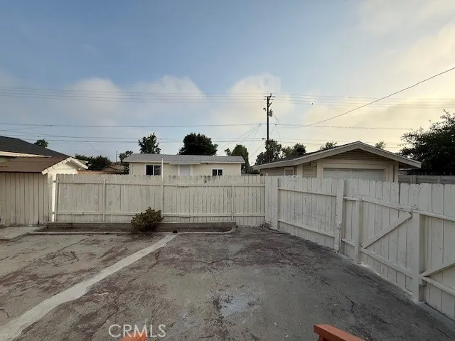 1467 3rd Street