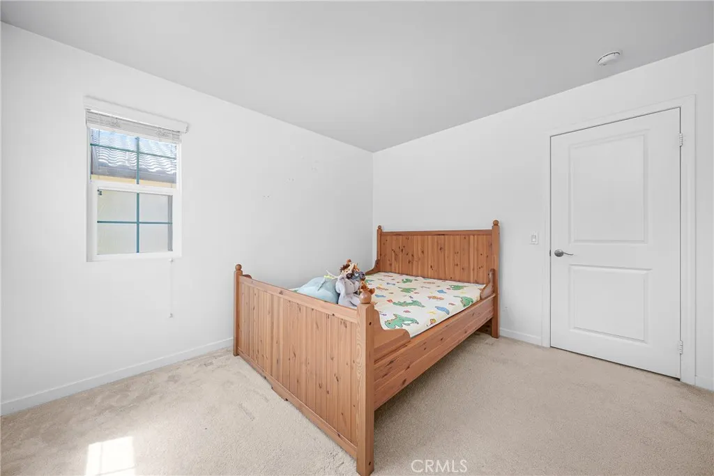907 N Cornejo Way