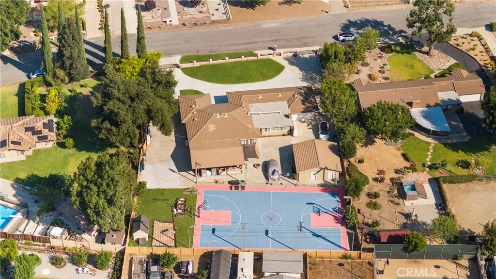 700 S Chaparro Road