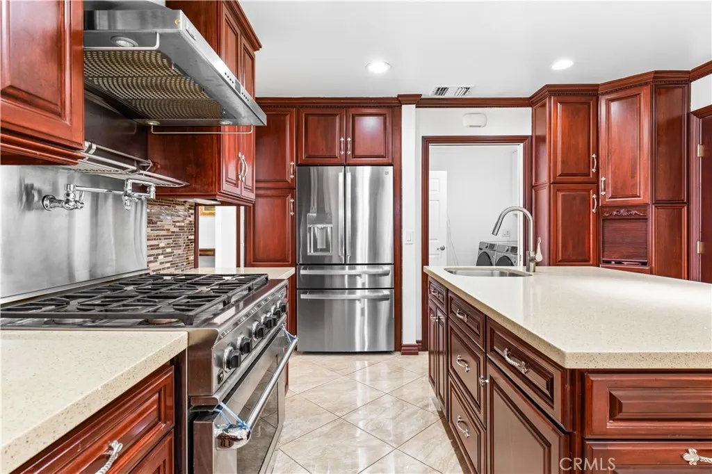 700 S Chaparro Road