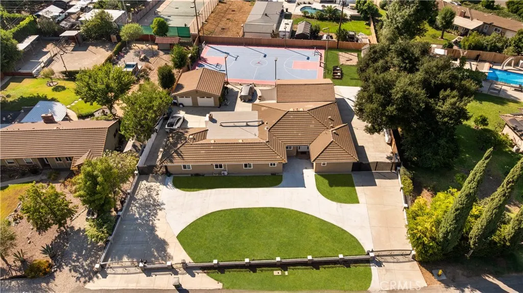 700 S Chaparro Road
