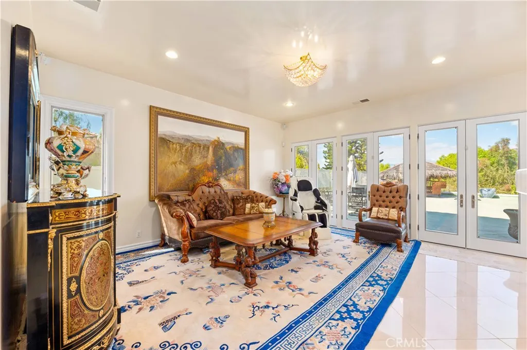2821 Countrywood Lane