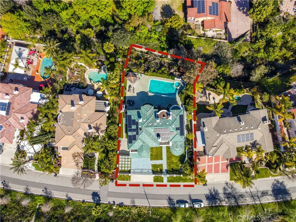 2821 Countrywood Lane