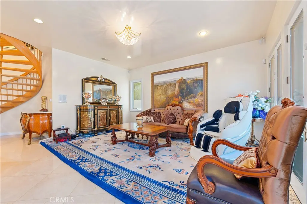 2821 Countrywood Lane
