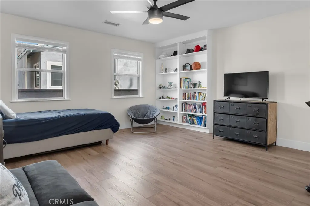 1782 3rd Street