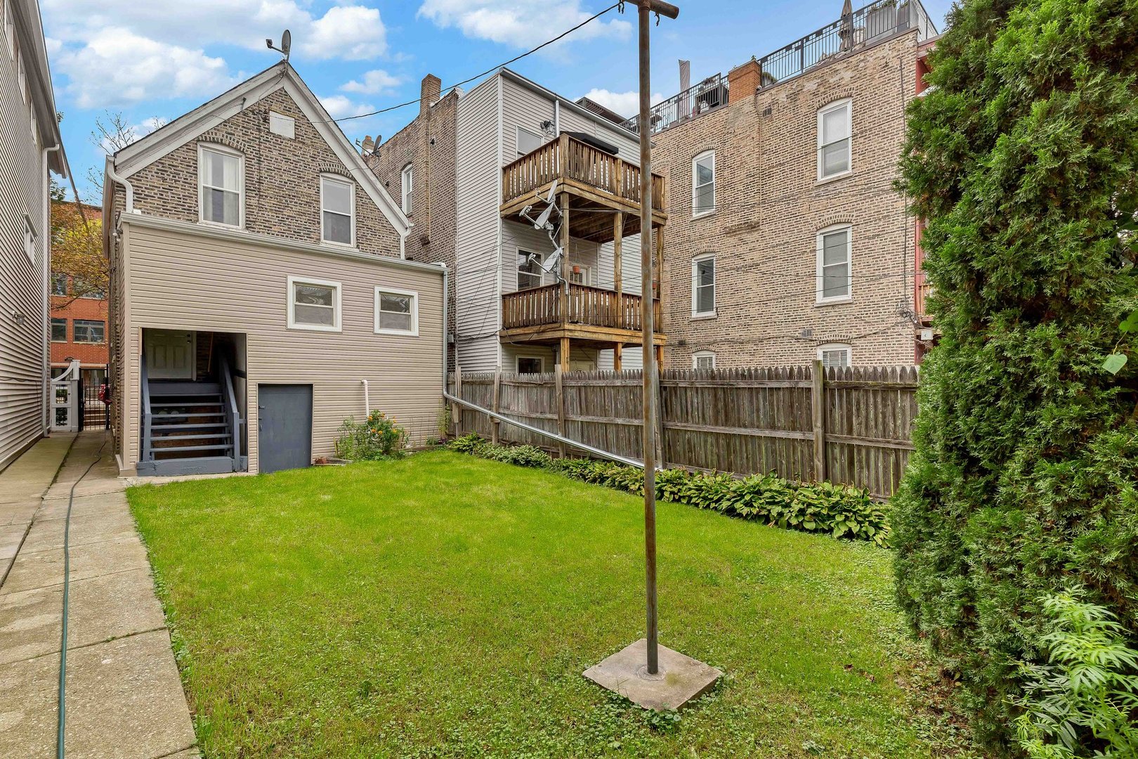 1831 N Winchester Avenue 1 IL, #1