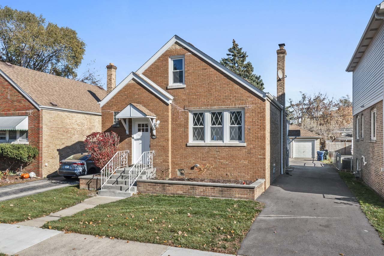 4511 Grove Avenue IL