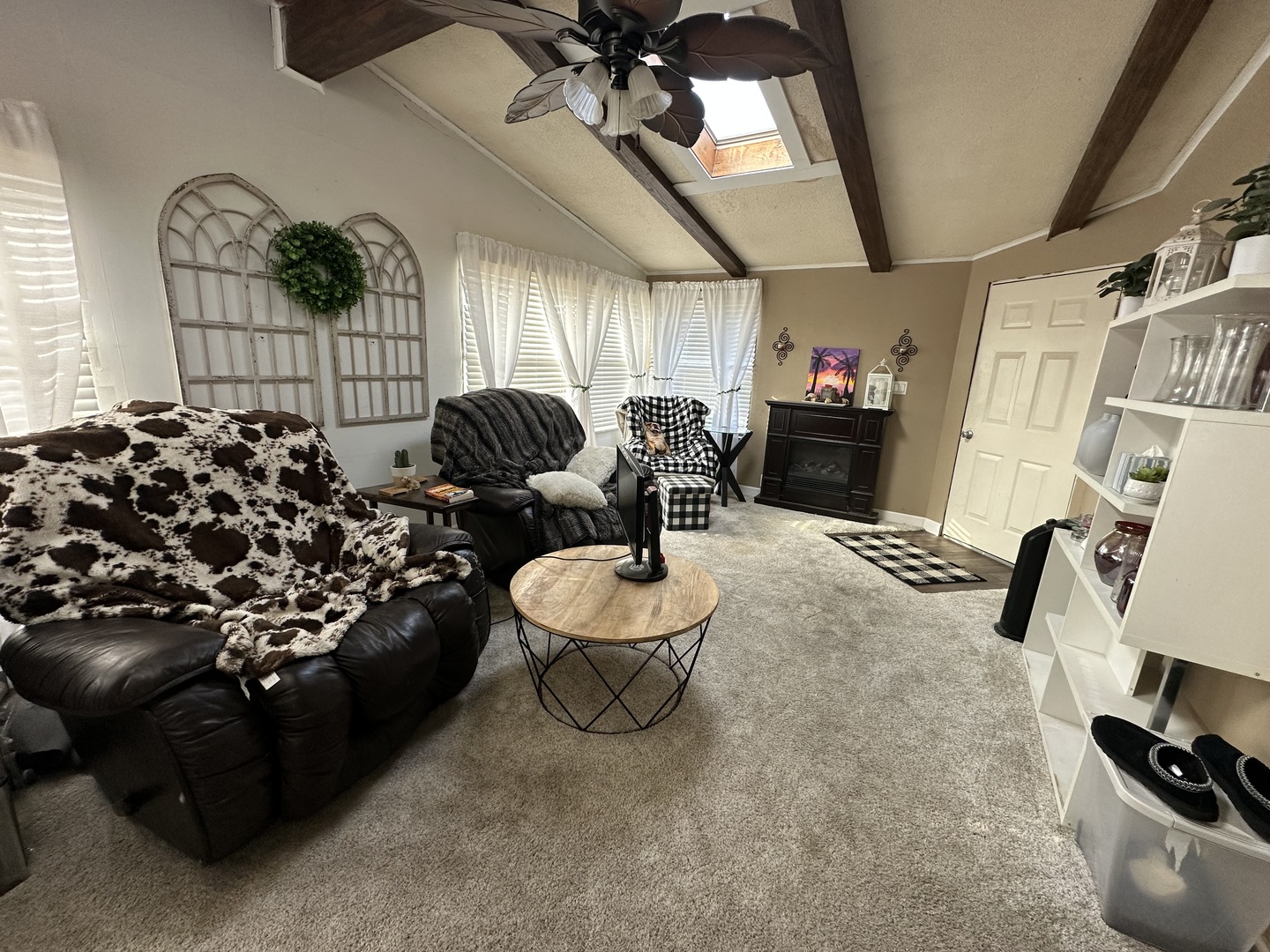 171 N Windmere Circle IL