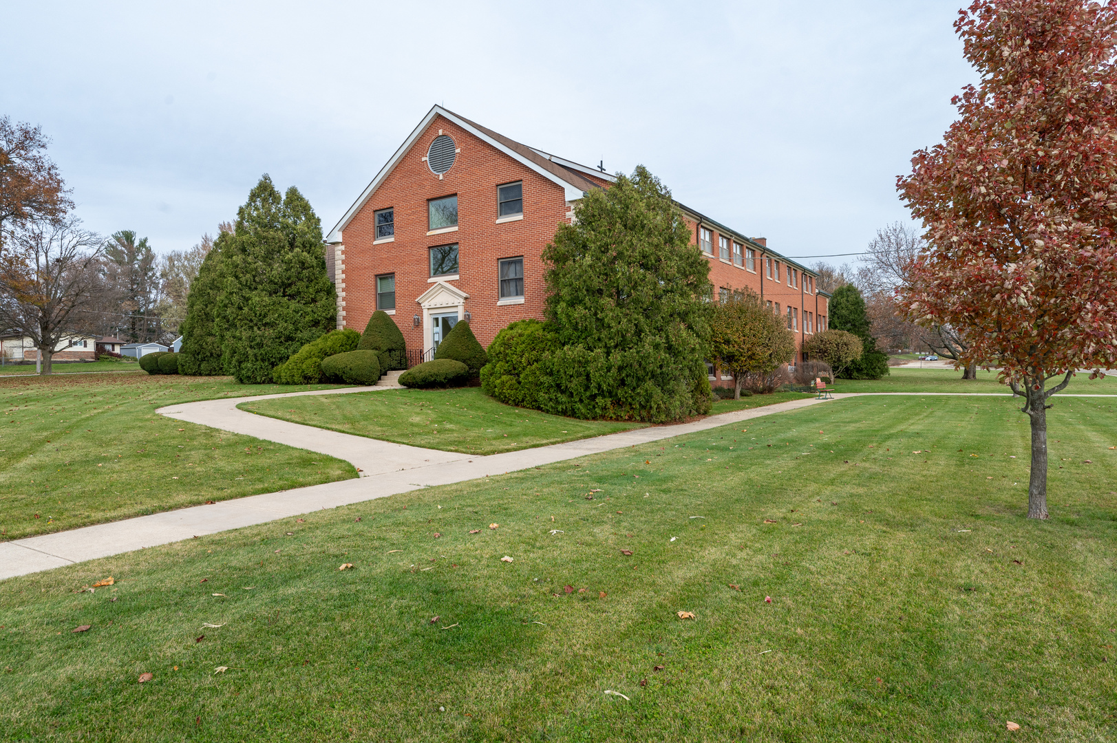 409 W Brayton Road IL