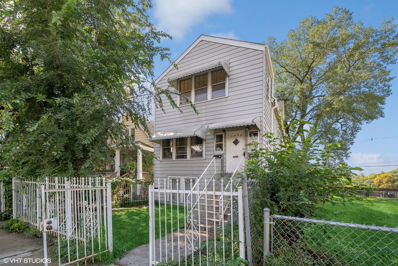 7038 S Woodlawn Avenue IL