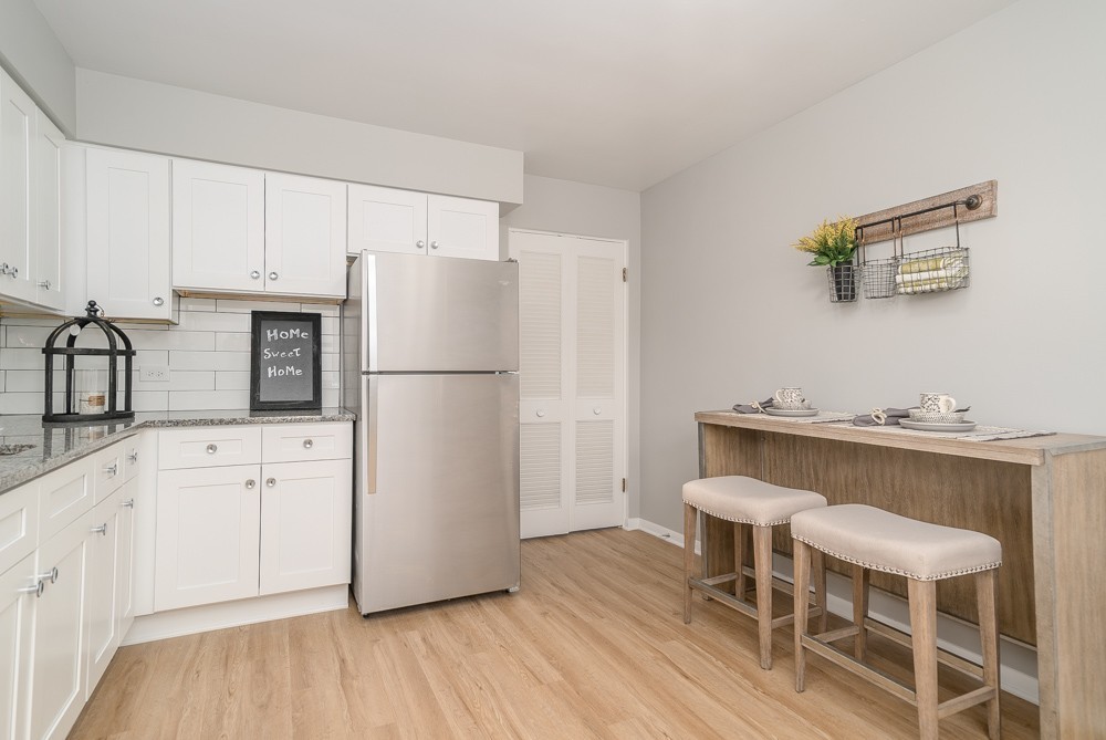 44 S Kensington Avenue 2 IL, #2